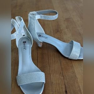 Bridal shoes